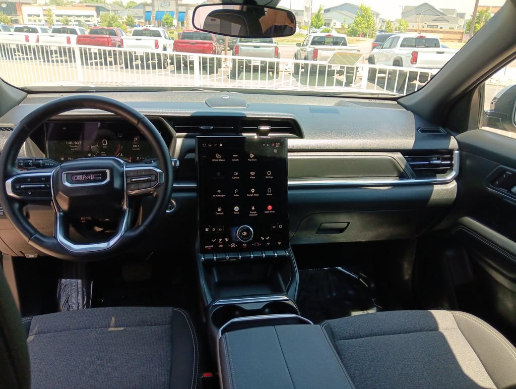 Used 2025 GMC Terrain Elevation AWD/4WD image 12