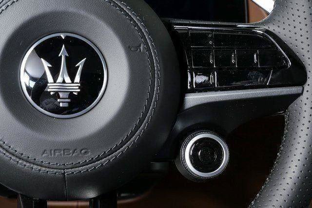 New 2026 Maserati Grecale Modena AWD/4WD image 12