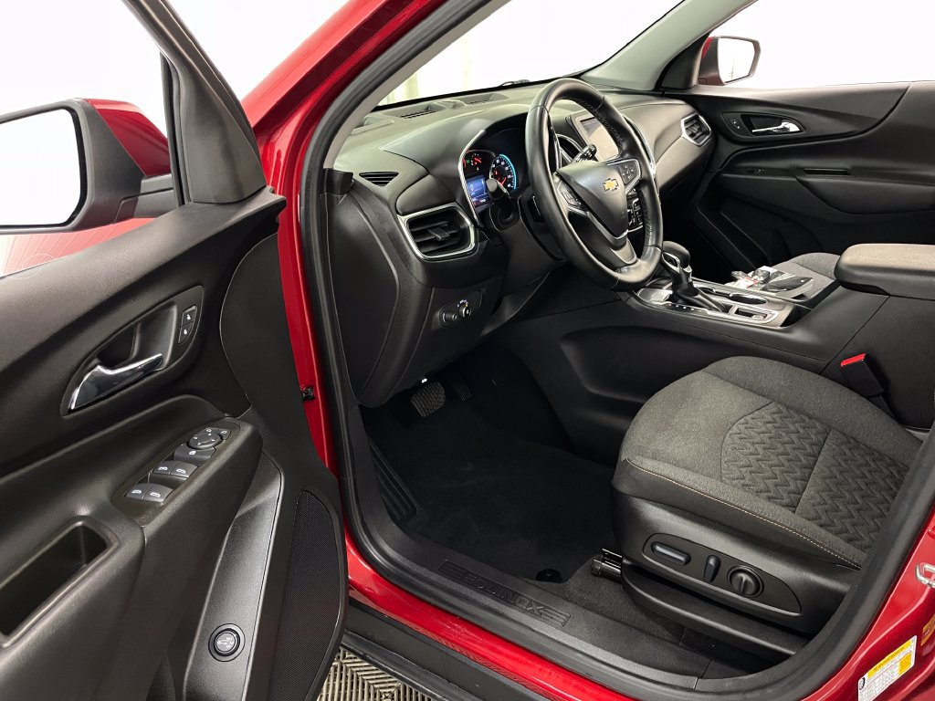 Certified 2023 Chevrolet Equinox LT FWD image 22