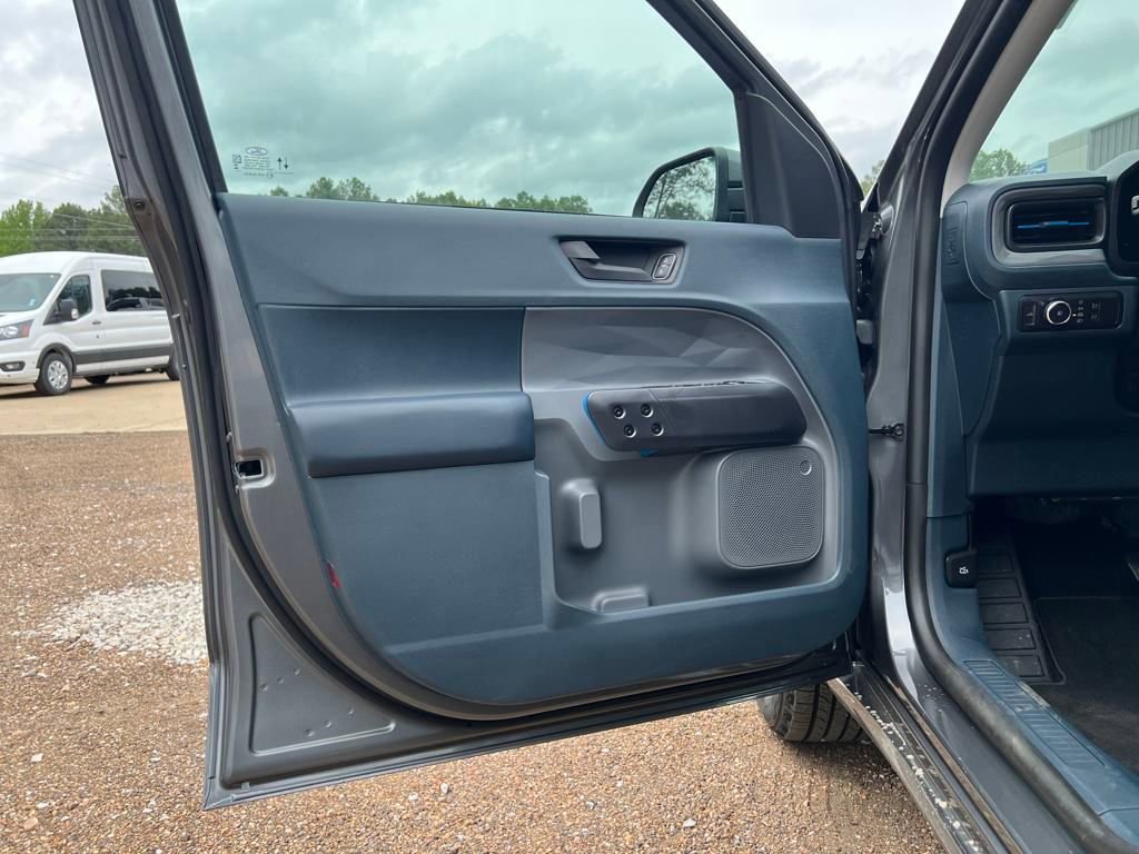 New 2025 Ford Maverick Lobo image 11