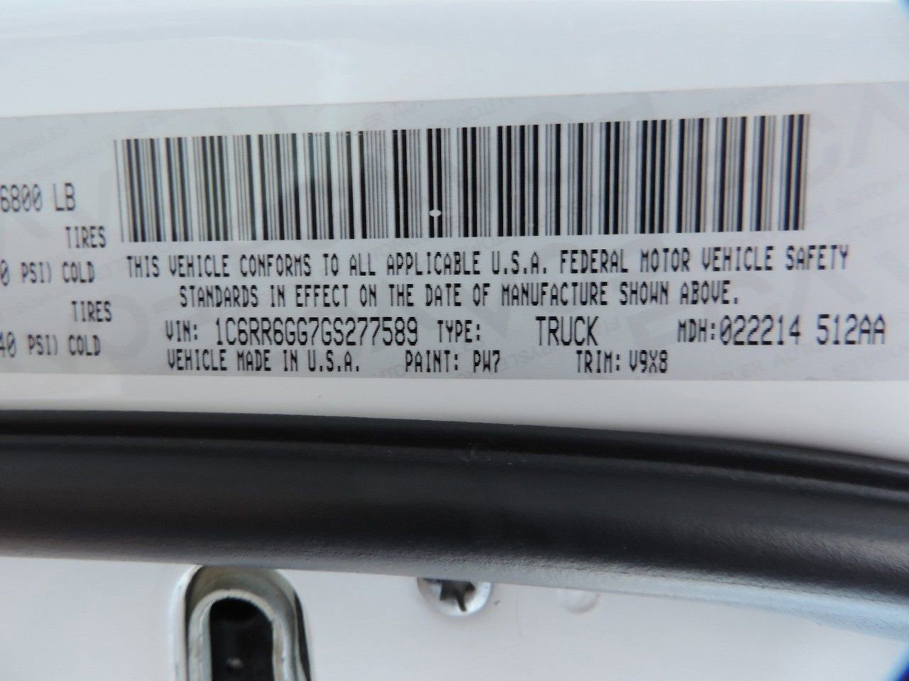 Used 2016 RAM 1500 Classic SLT image 14