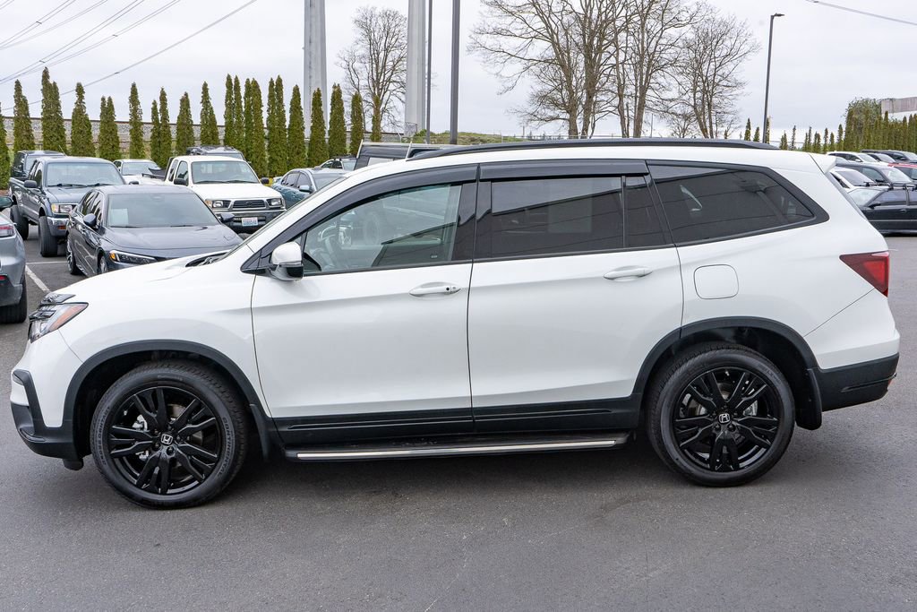 Certified 2022 Honda Pilot Black Edition image 8