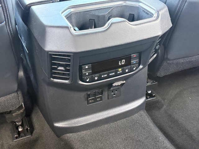 Used 2023 Toyota Sequoia Platinum AWD/4WD image 8