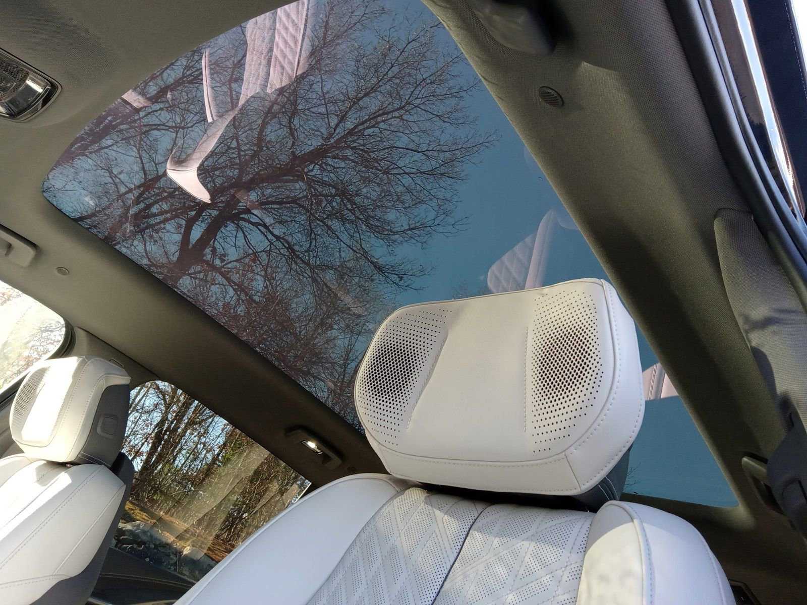 New 2025 Cadillac Escalade IQ Sport 1 w/ LPO, ONYX Package image 12