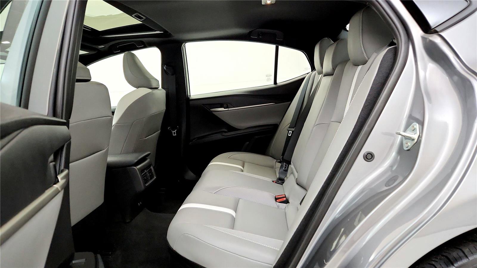 Certified 2025 Toyota Camry SE image 29