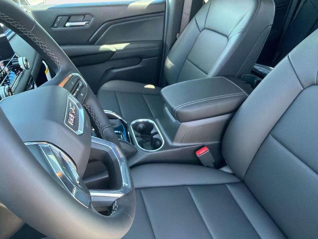 New 2026 GMC Canyon Elevation w/ Convenience Package RWD image 19