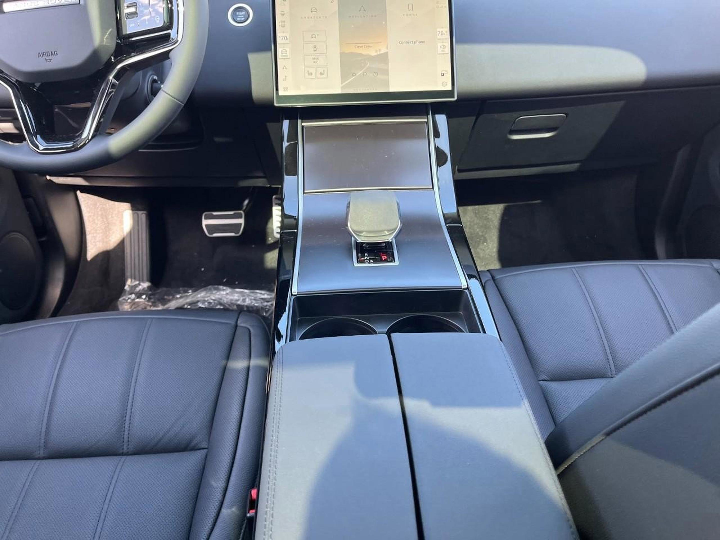 New 2026 Land Rover Range Rover Evoque Dynamic SE image 12