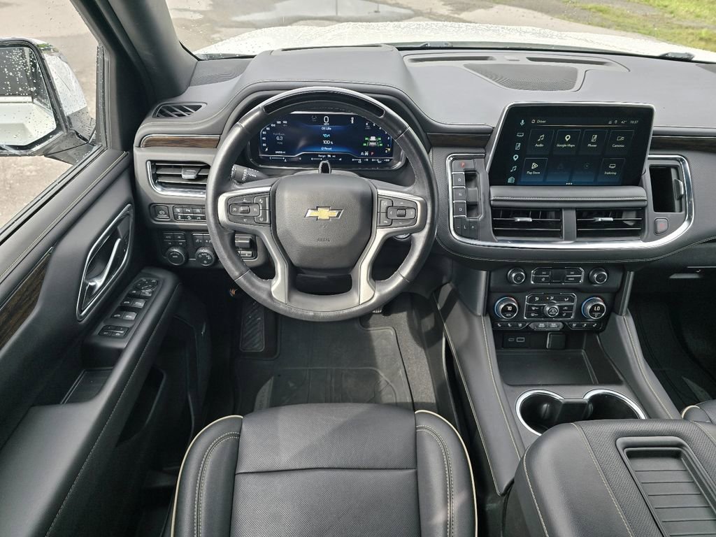 Used 2023 Chevrolet Tahoe Premier w/ Advanced Technology Package AWD/4WD image 14