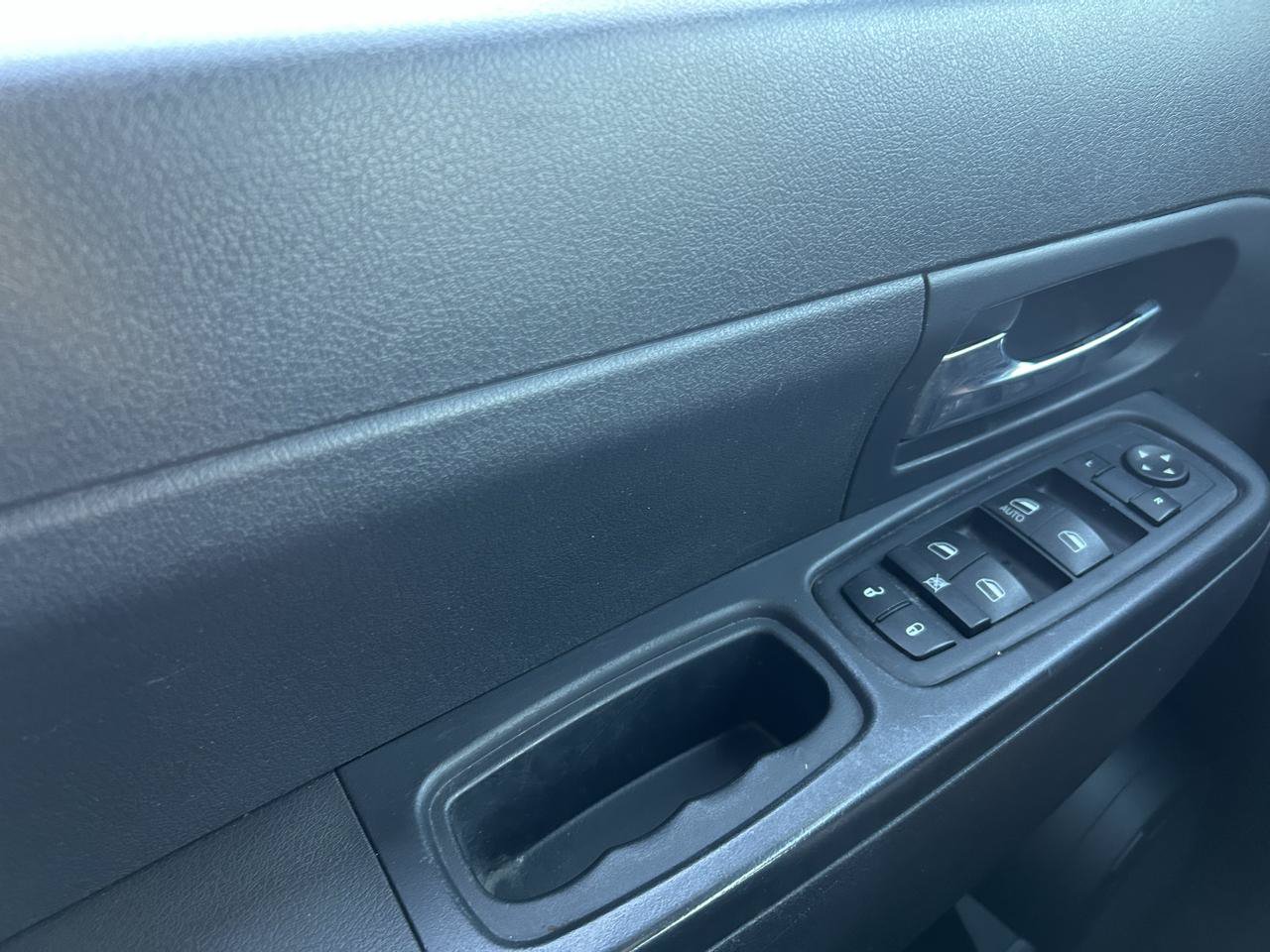 Used 2010 Jeep Liberty Sport w/ North Edition Group AWD/4WD image 23