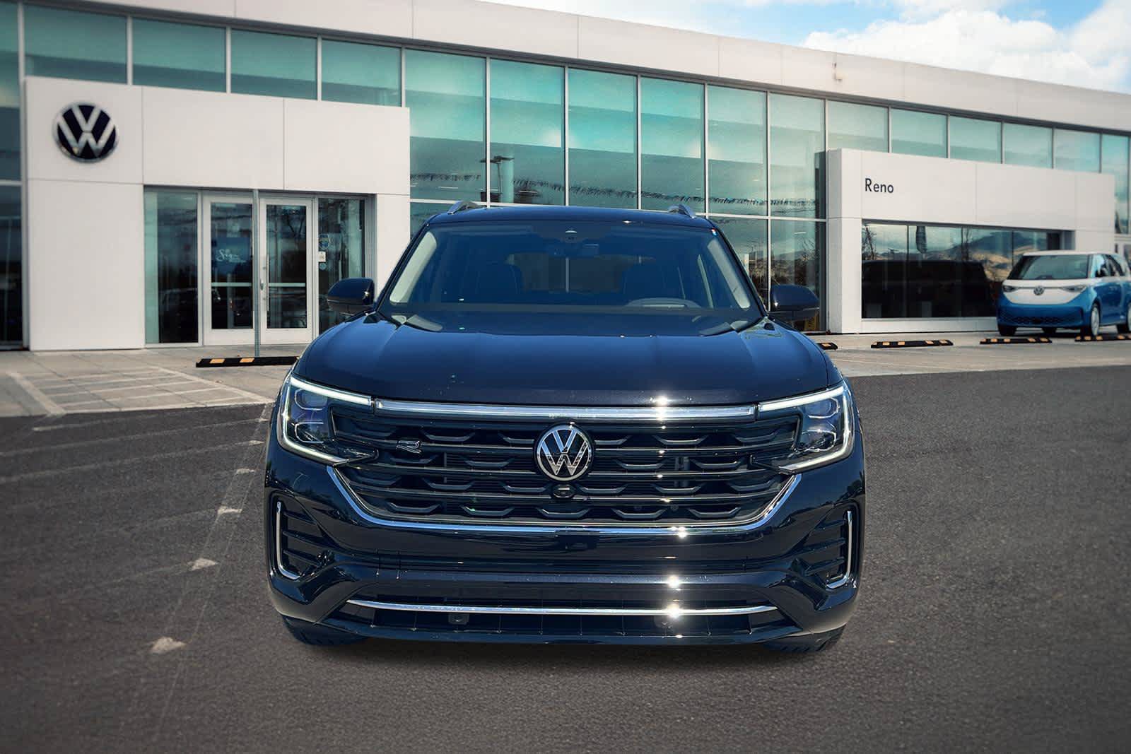 Certified 2025 Volkswagen Atlas SEL Premium R-Line AWD/4WD image 2