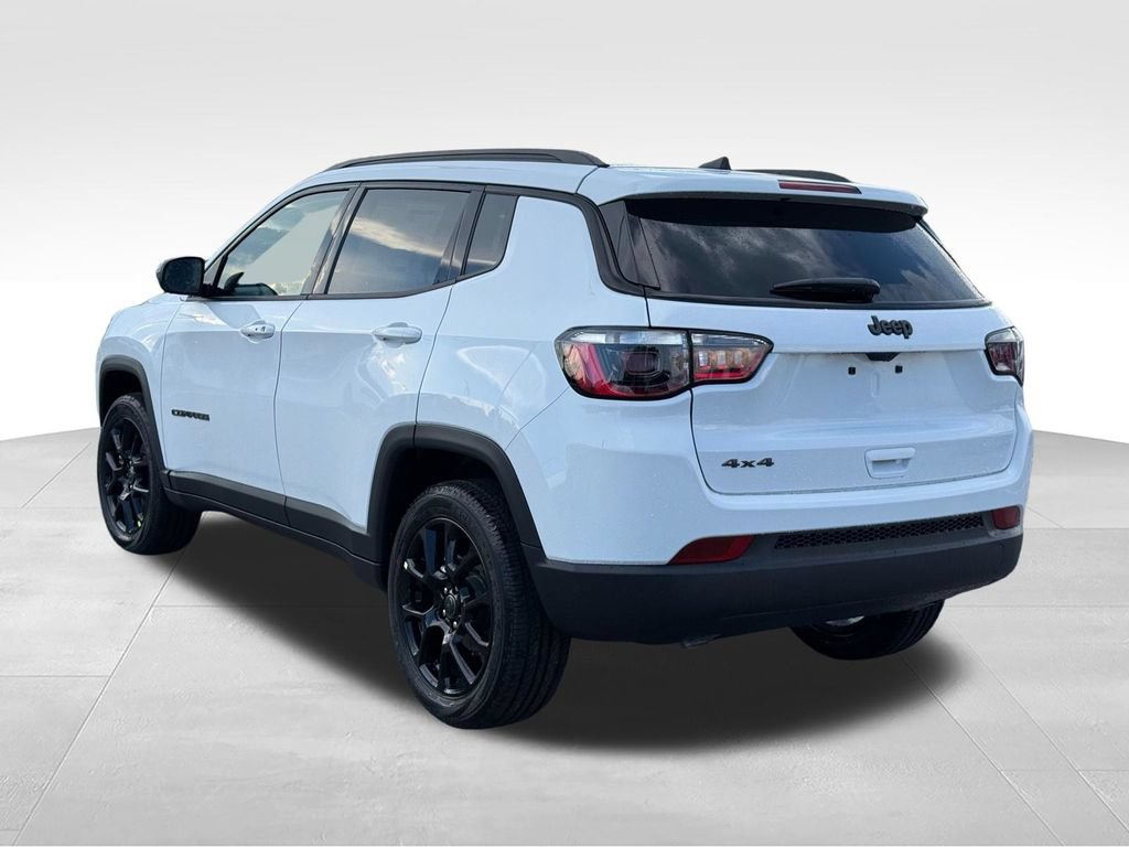 New 2026 Jeep Compass Latitude AWD/4WD image 3