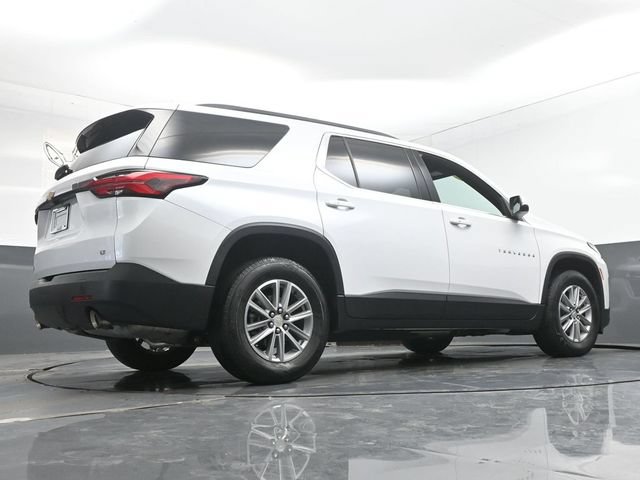 Used 2023 Chevrolet Traverse LT FWD image 37