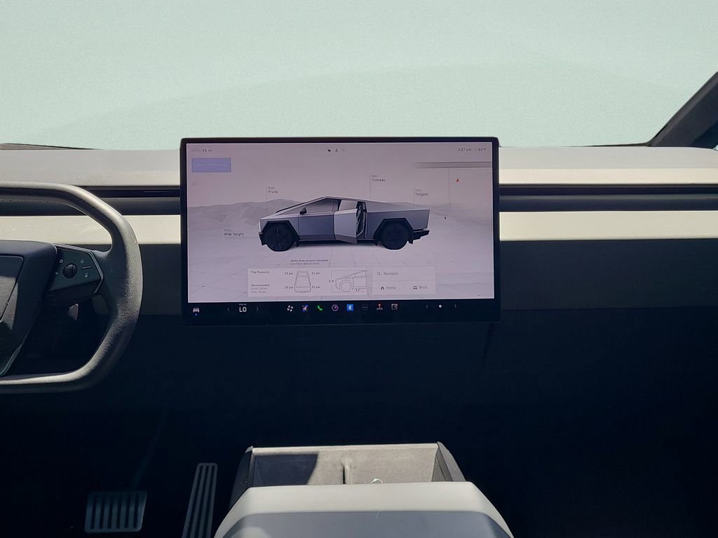 Used 2024 Tesla Cybertruck AWD Crew Cab image 20