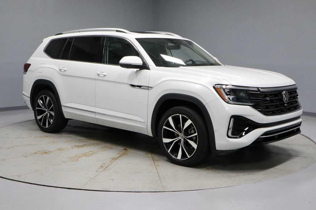 Used 2025 Volkswagen Atlas SEL Premium R-Line