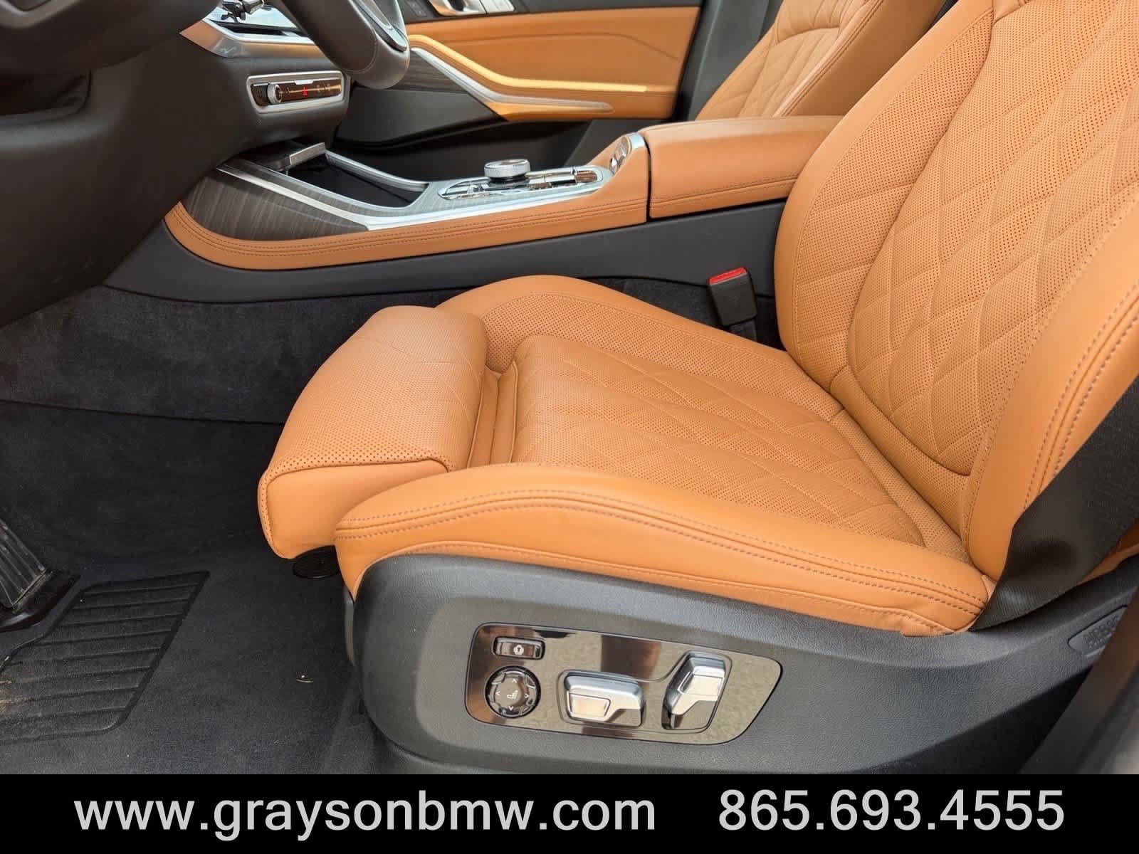 Used 2026 BMW X7 xDrive40i AWD/4WD image 11