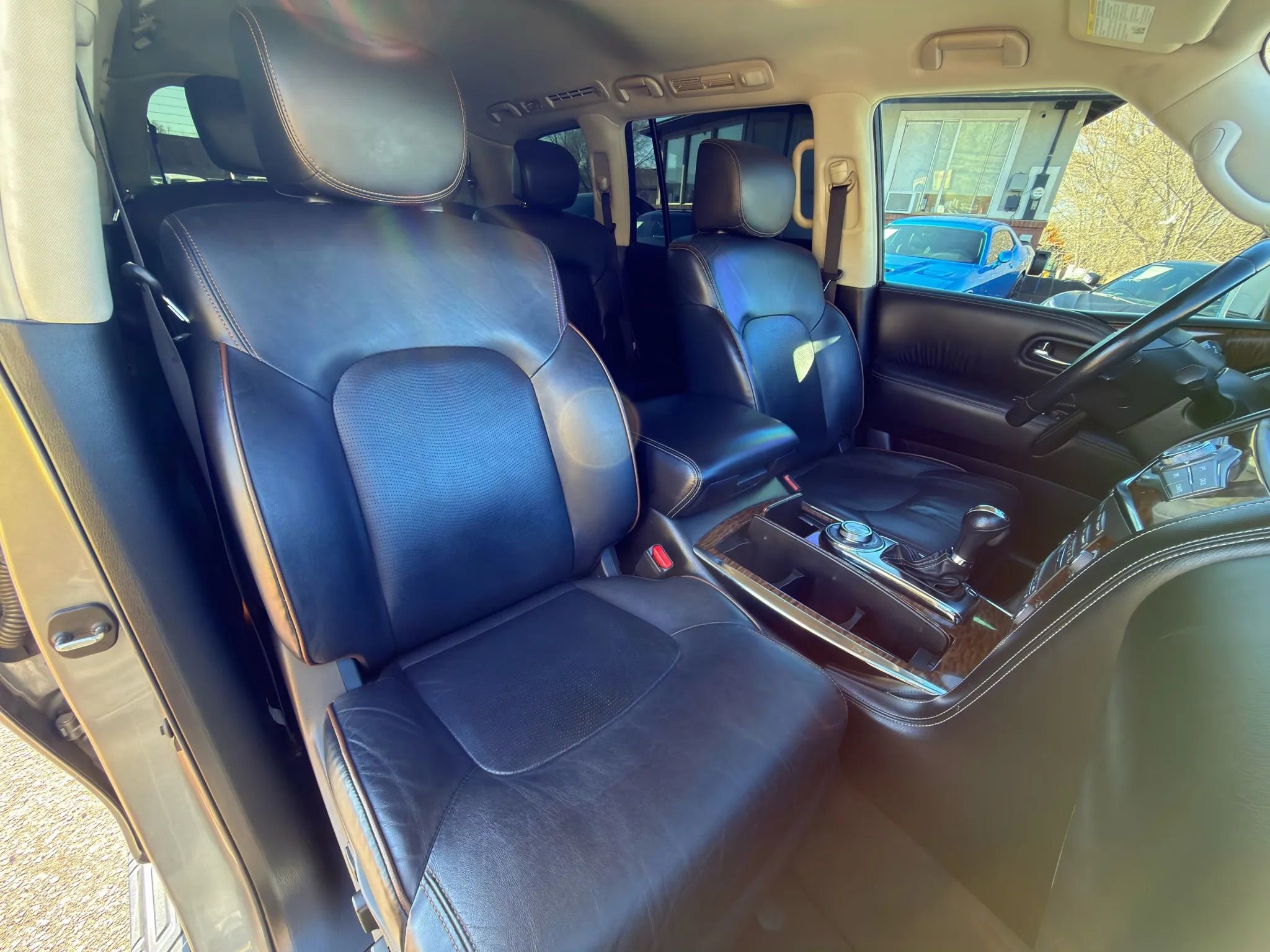 Used 2019 Nissan Armada Platinum w/ Captain's Chairs Package image 5