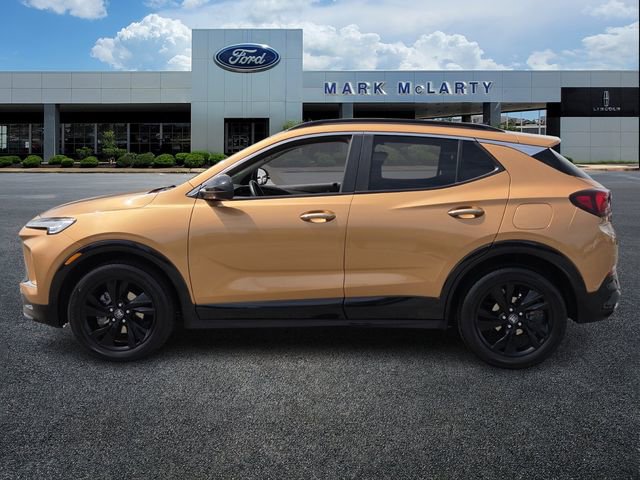 Used 2024 Buick Encore GX Sport Touring w/ Black Roof Package image 2