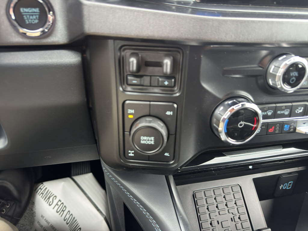 New 2026 Ford F250 Platinum w/ FX4 Off-Road Package image 15