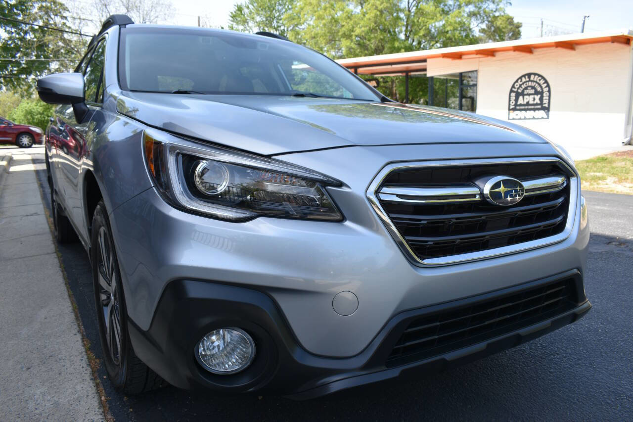 Used 2019 Subaru Outback 2.5i Limited image 39