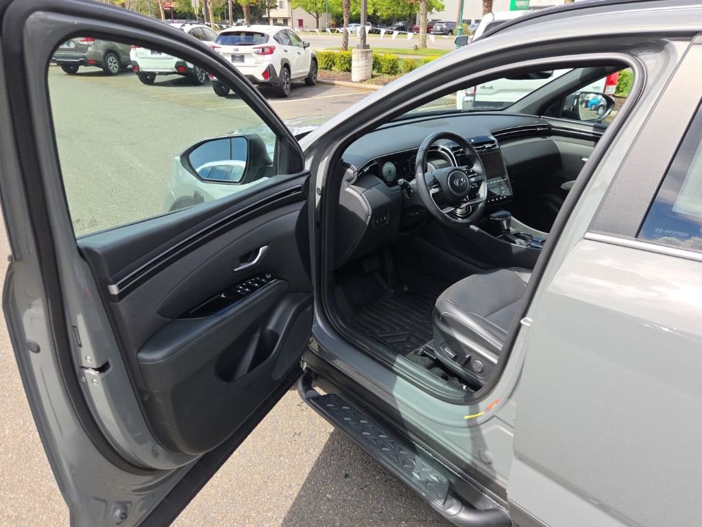 Used 2022 Hyundai Santa Cruz Limited image 10