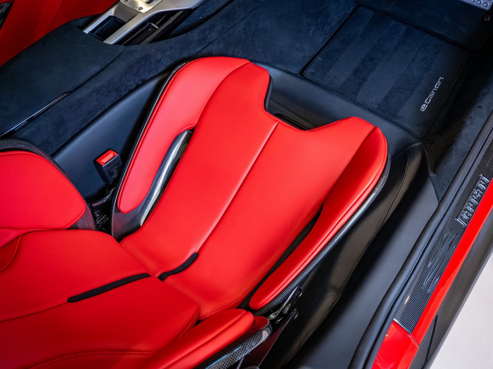 Used 2025 Ferrari 12Cilindri image 20