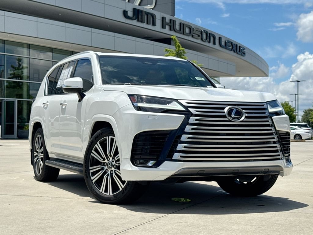 New 2026 Lexus LX 600 4WD w/ Luxury Package video 2