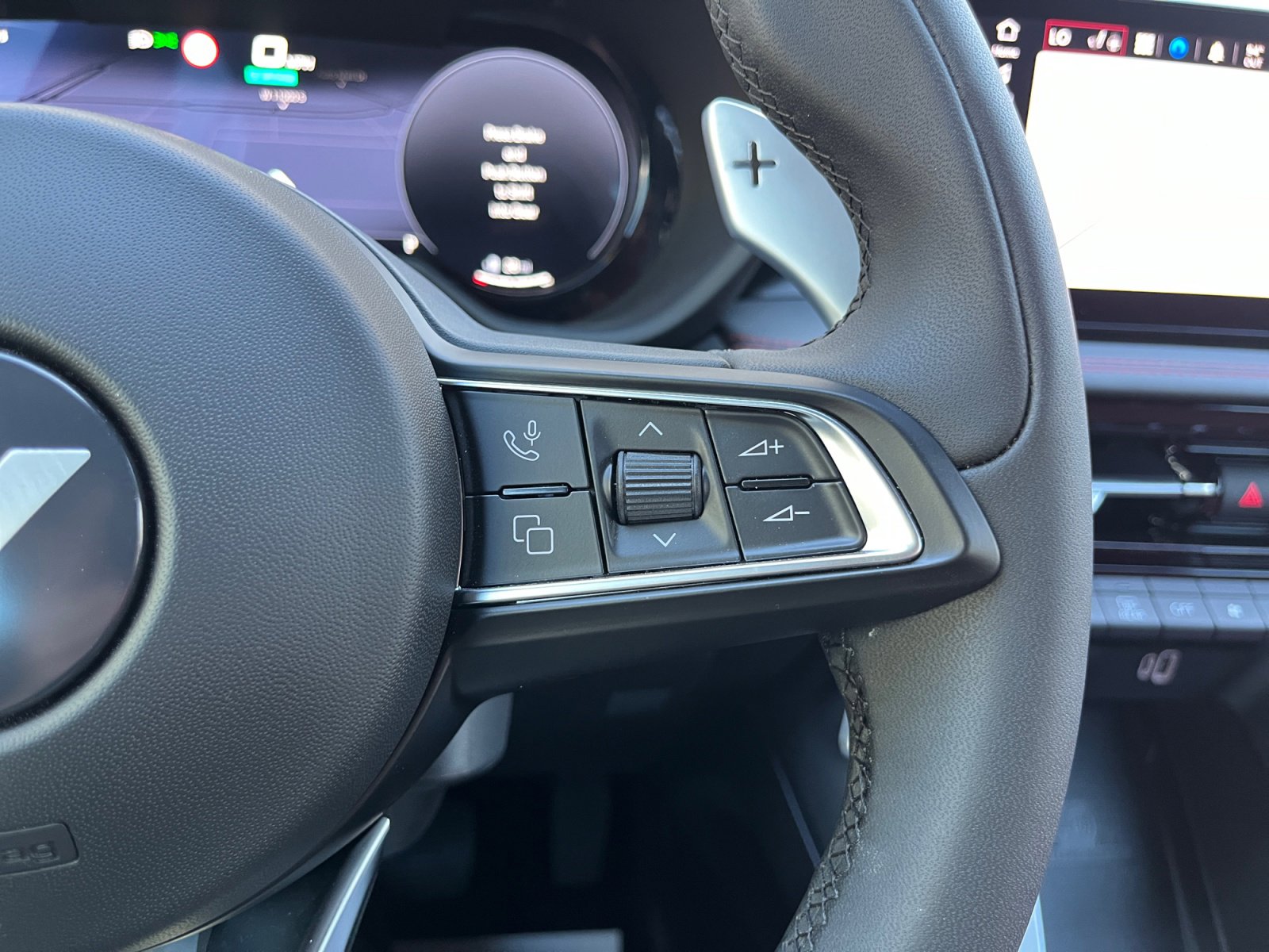 Used 2024 Dodge Hornet R/T Plus image 18