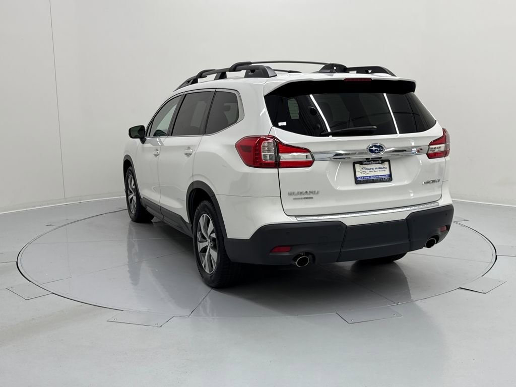 Used 2022 Subaru Ascent Premium w/ Convenience Package image 3