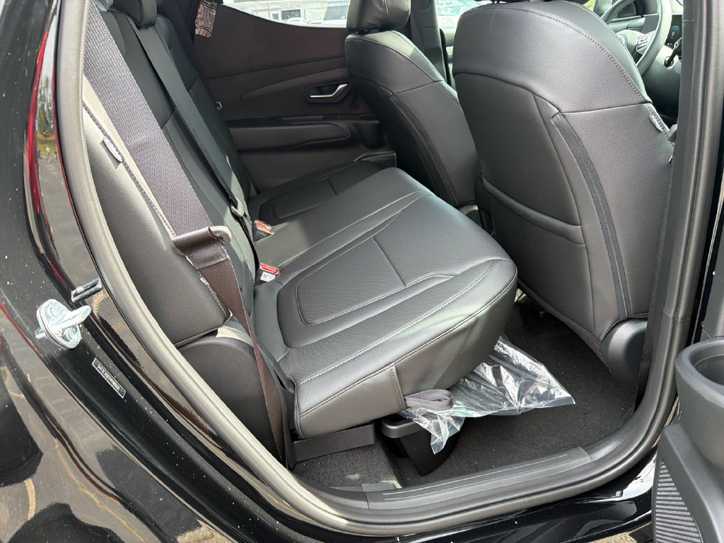 New 2027 Hyundai Santa Cruz SEL FWD image 15