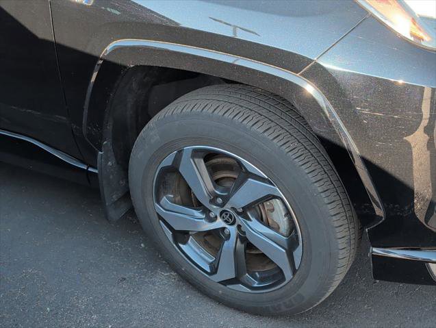 Certified 2024 Toyota RAV4 SE w/ Weather & Moonroof Package image 7