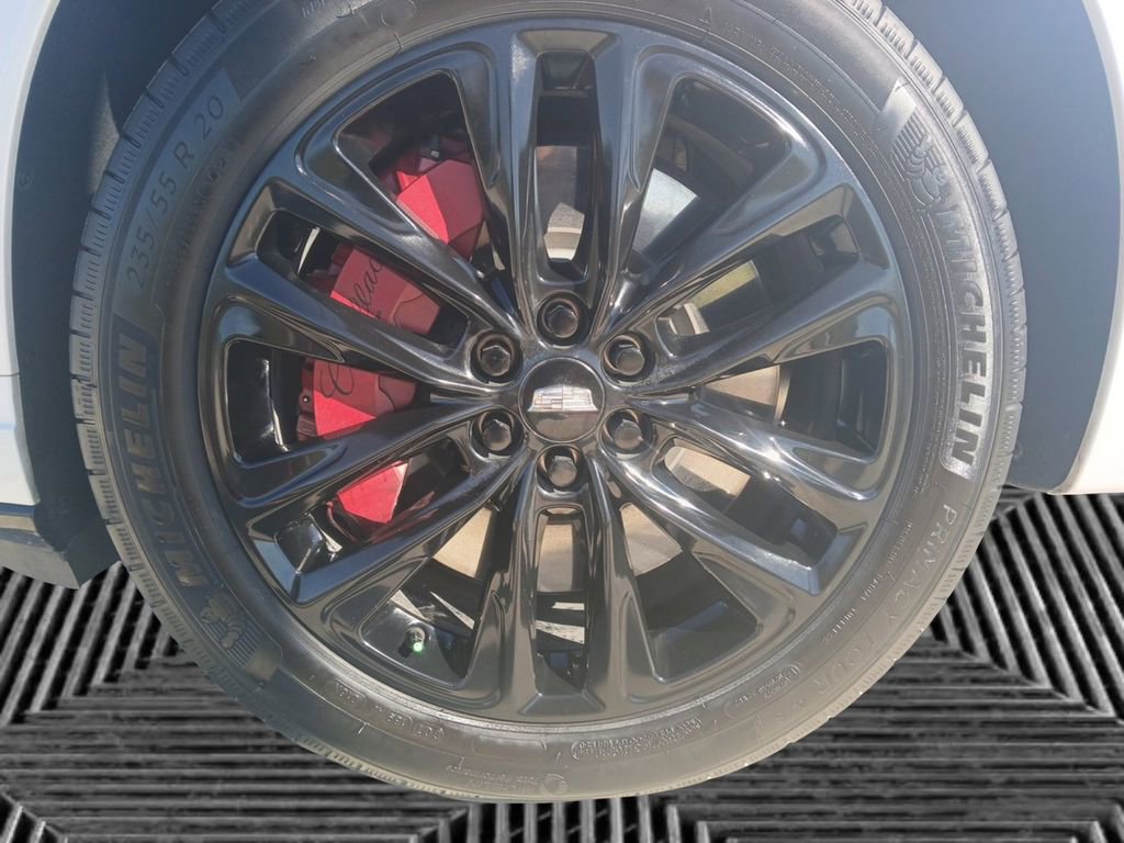 Used 2024 Cadillac XT6 Sport w/ LPO, Onyx Lite Package image 9