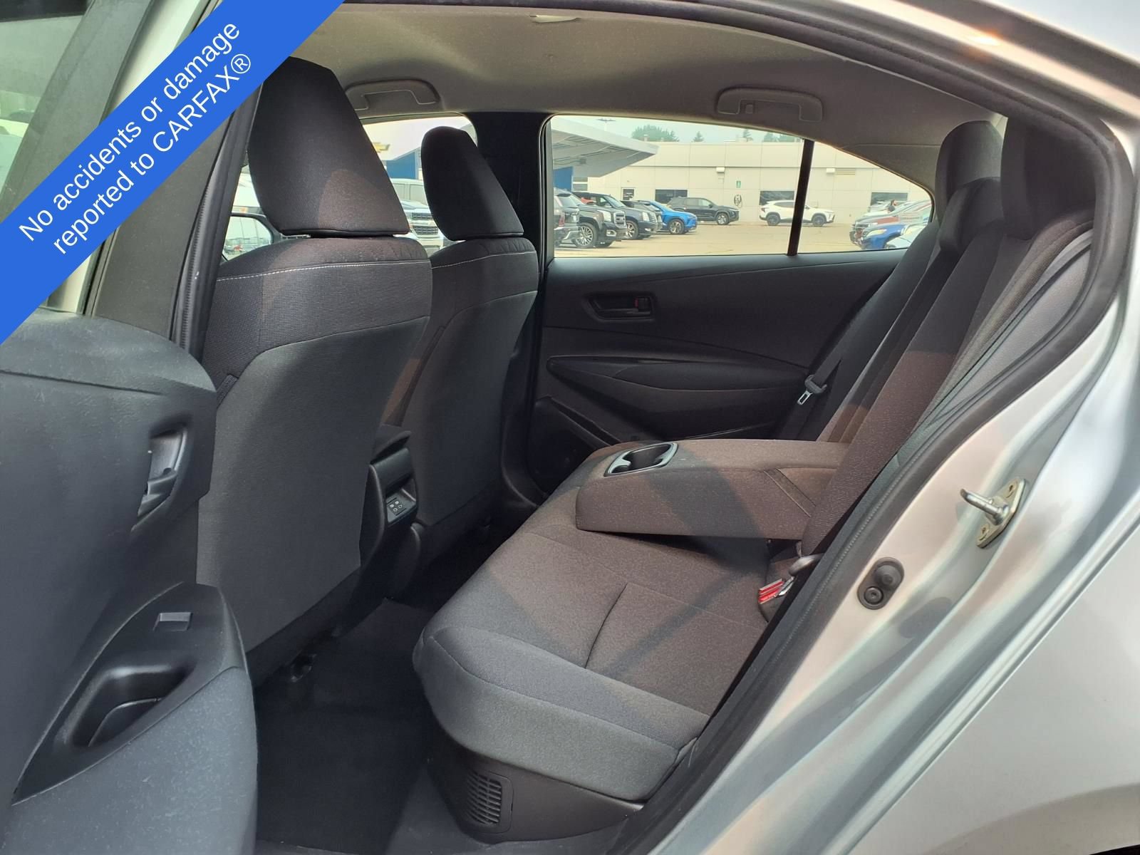 Used 2024 Toyota Corolla LE AWD/4WD image 11