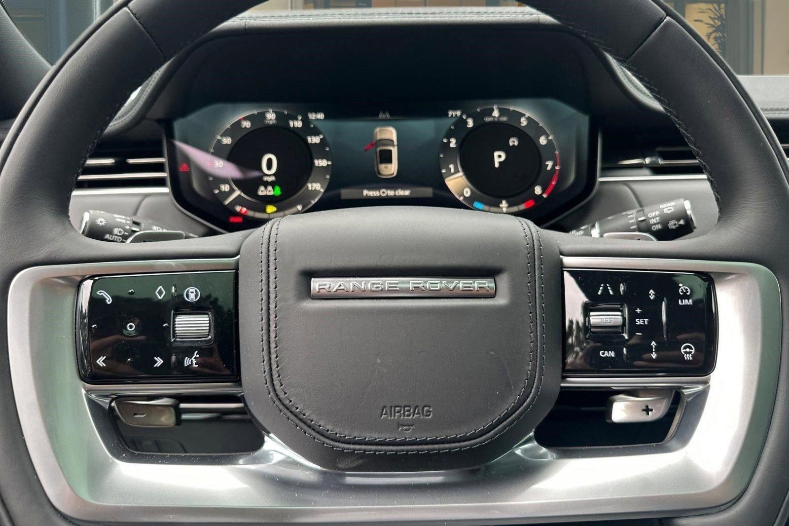New 2026 Land Rover Range Rover SE AWD/4WD image 15