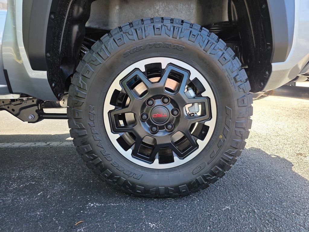 New 2026 Toyota Tacoma TRD Off-Road AWD/4WD image 19