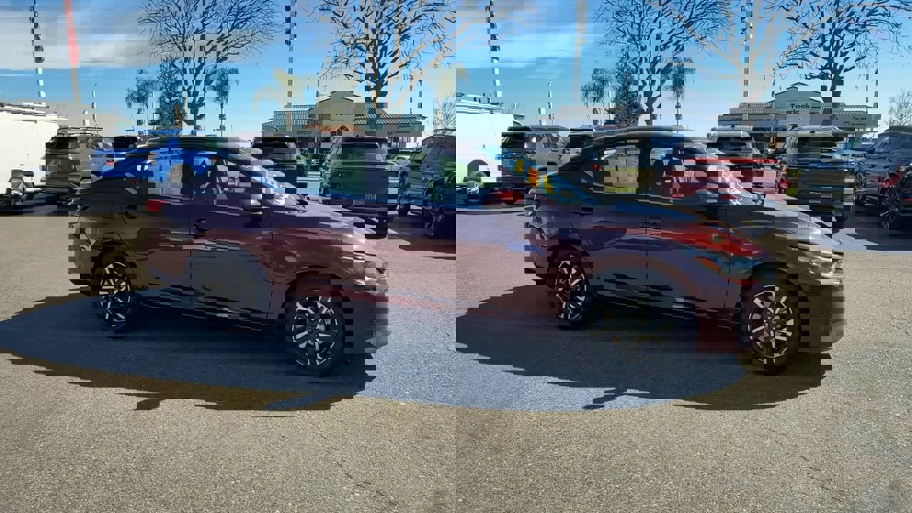 Used 2024 Nissan Sentra SV image 8