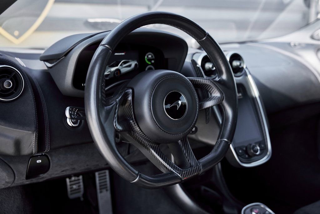 Used 2019 McLaren 600LT image 34