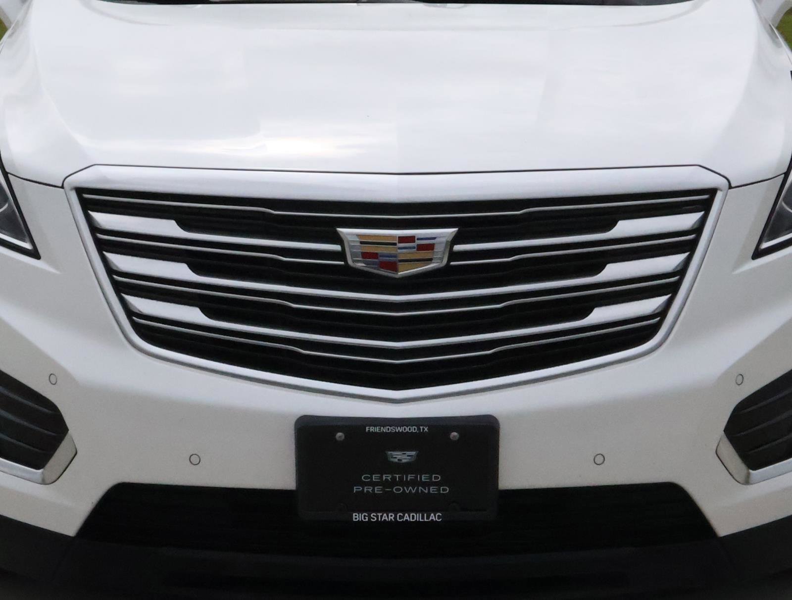 Used 2019 Cadillac XT5 Luxury FWD image 8