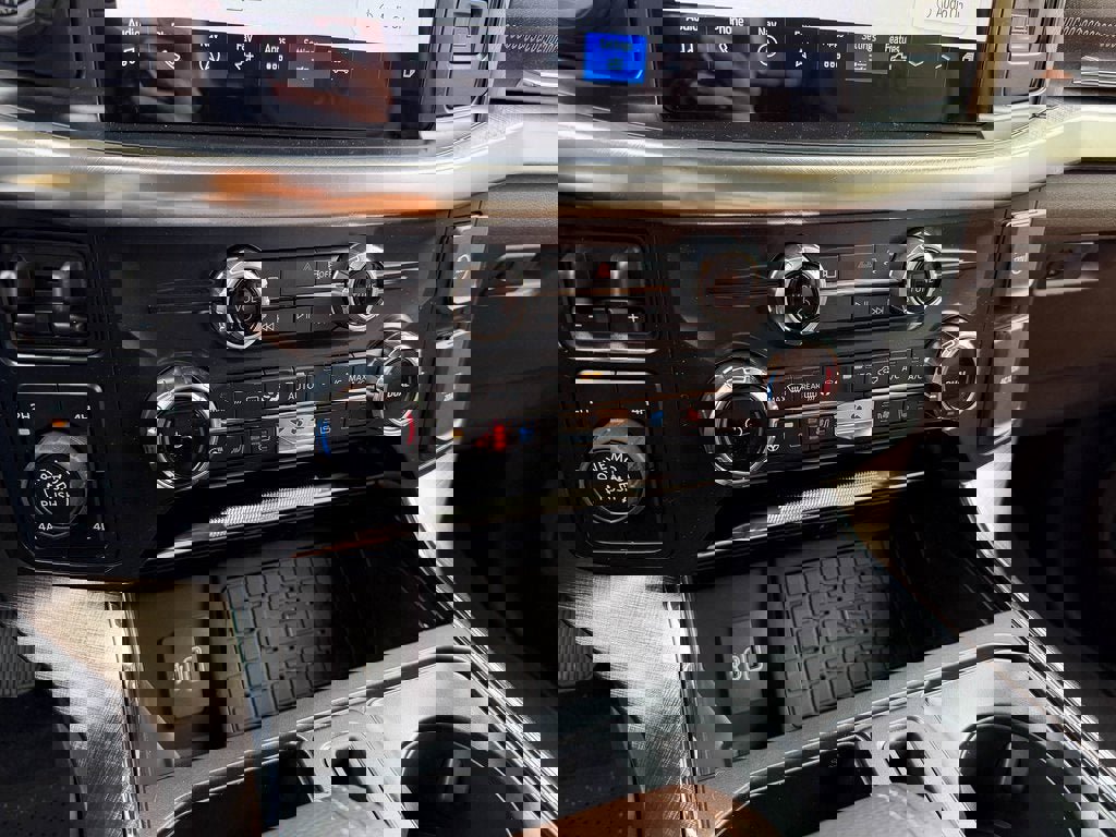 New 2026 Ford F150 King Ranch w/ Equipment Group 601A High image 23