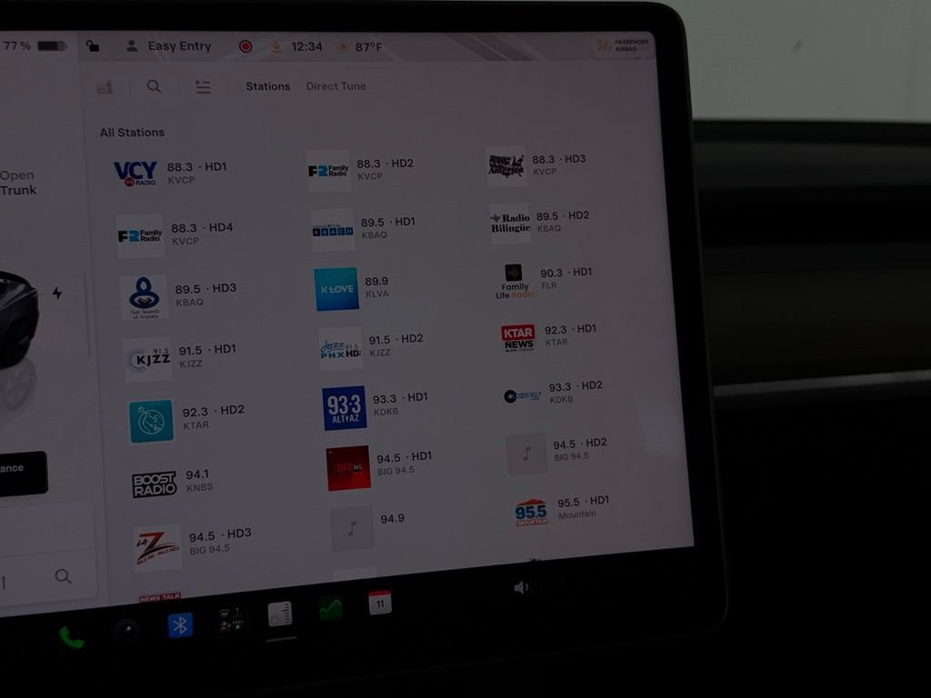 Used 2023 Tesla Model 3 Standard Range RWD image 19