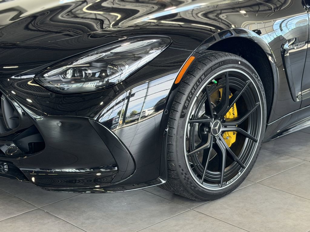 New 2026 Mercedes-Benz AMG GT 55 image 4