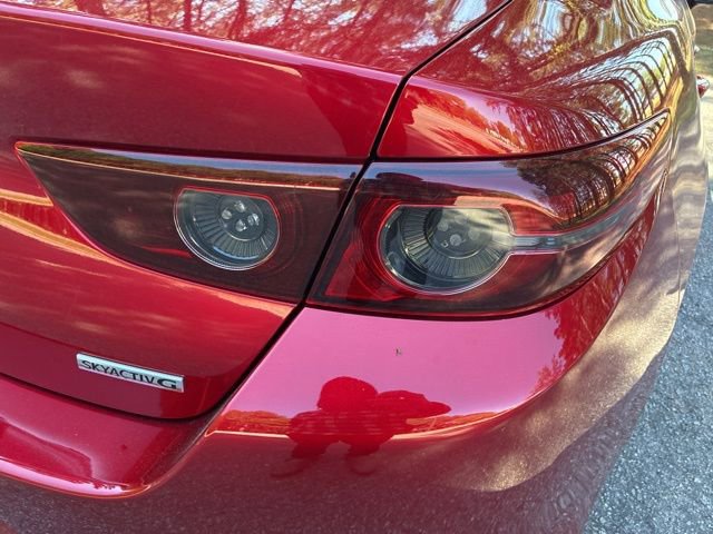 Used 2019 MAZDA MAZDA3 Sedan w/ Preferred Package FWD image 14