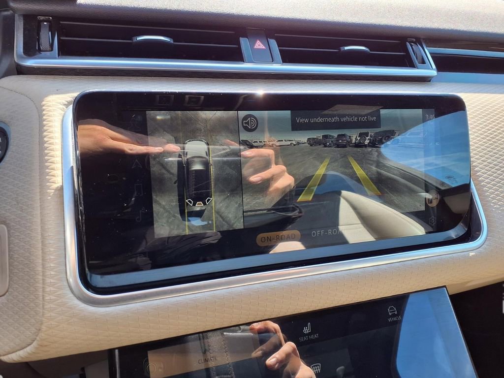 Used 2021 Land Rover Range Rover Velar R-Dynamic S image 6