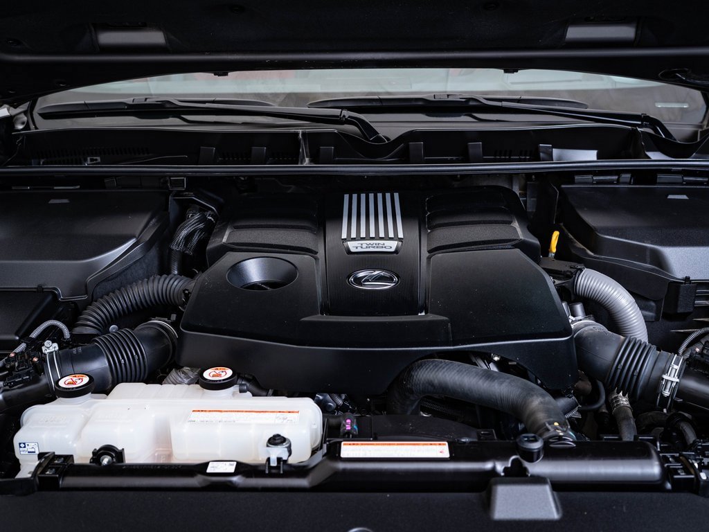 Used 2022 Lexus LX 600 F Sport image 43