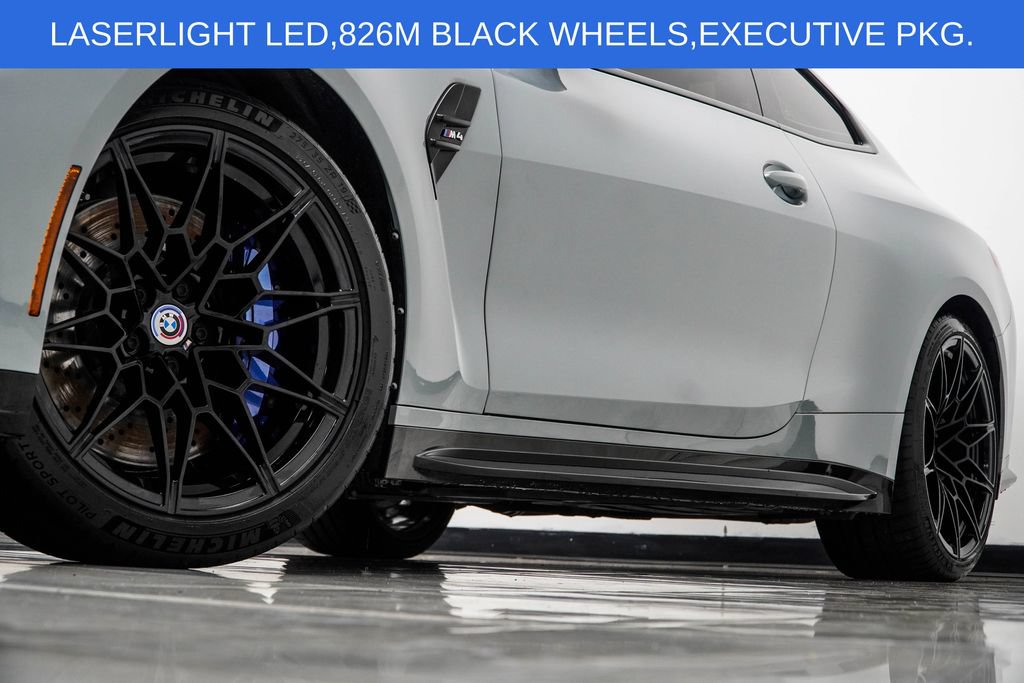Used 2022 BMW M4 Coupe w/ Executive Package RWD image 3
