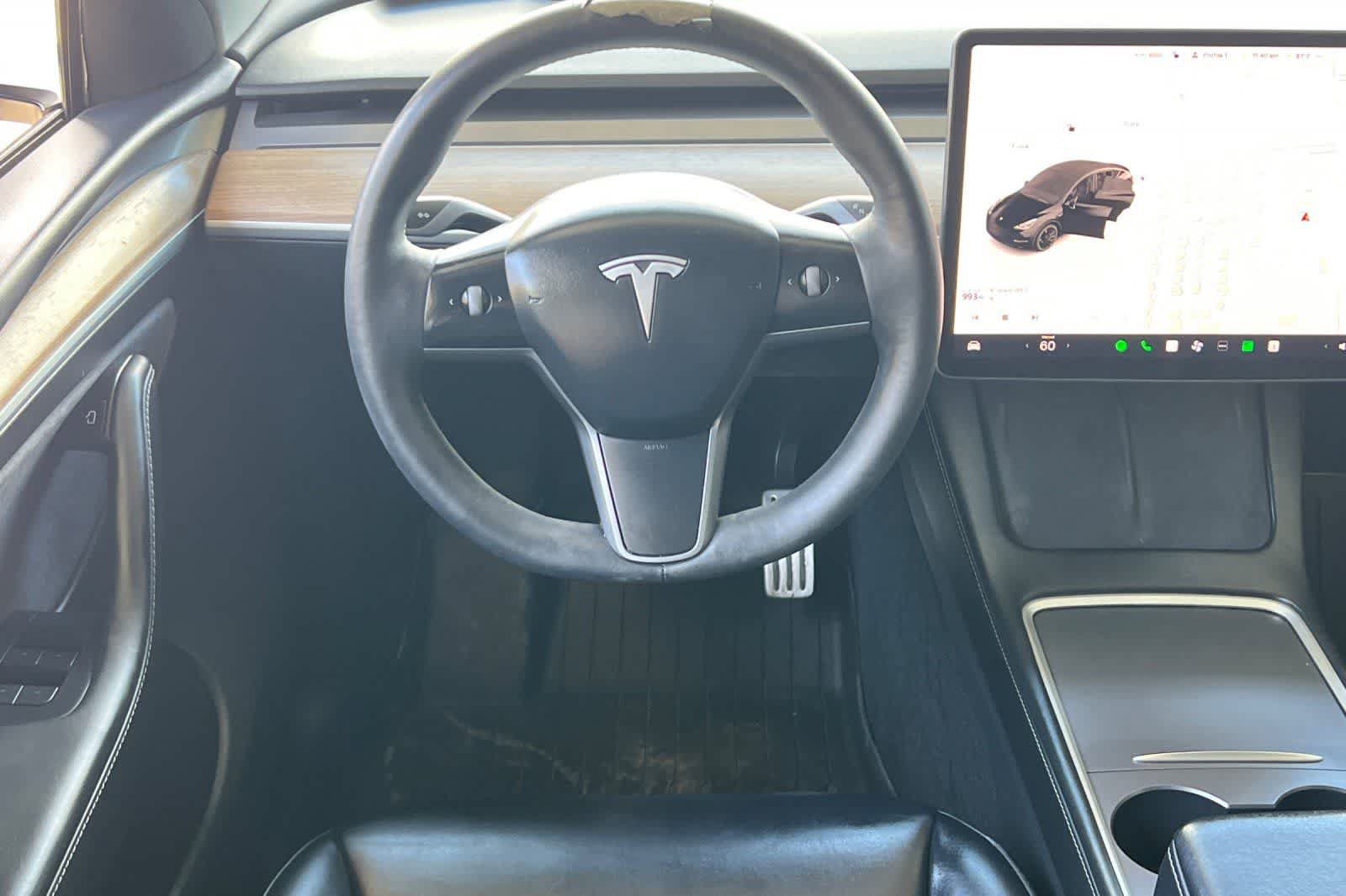 Used 2023 Tesla Model Y Performance AWD/4WD image 16