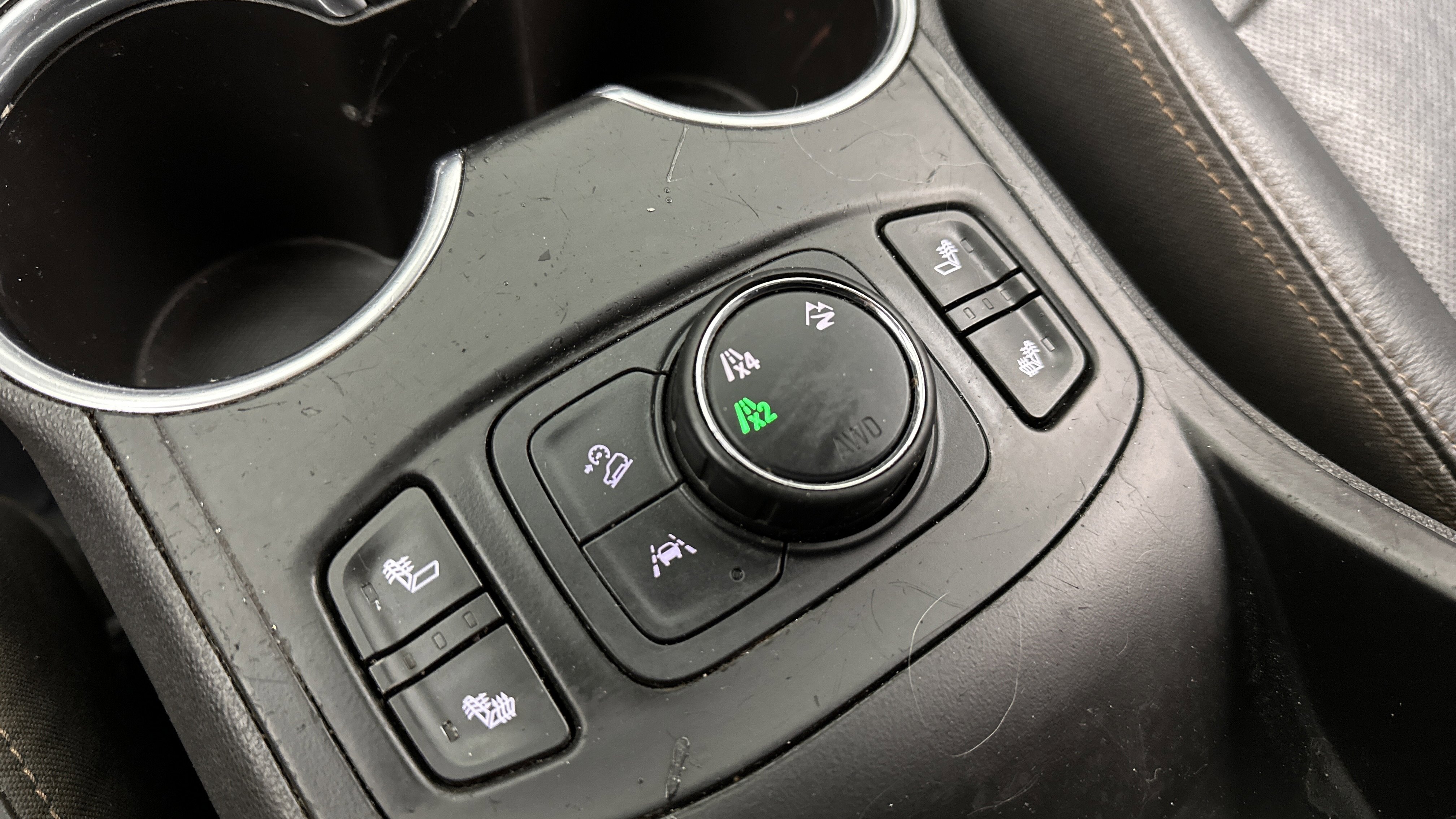Used 2020 GMC Terrain SLT image 15