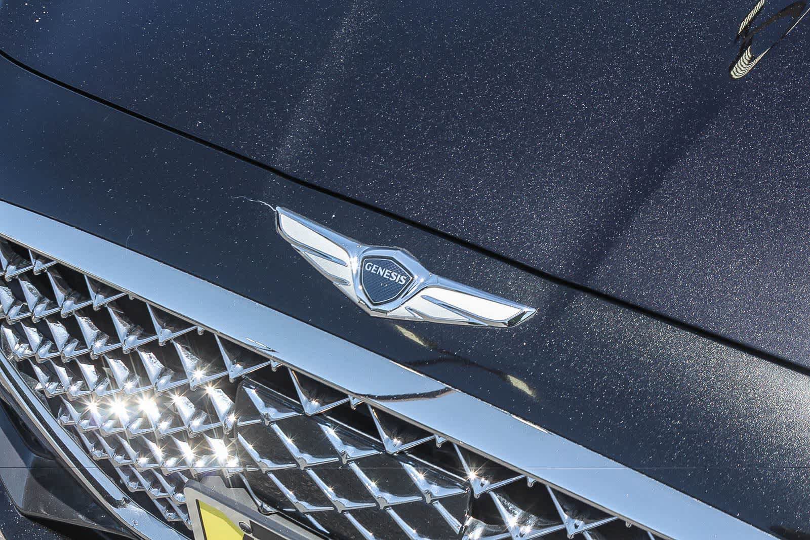 Used 2021 Genesis G70 2.0T RWD image 14