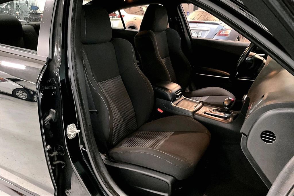Used 2023 Dodge Charger GT image 6