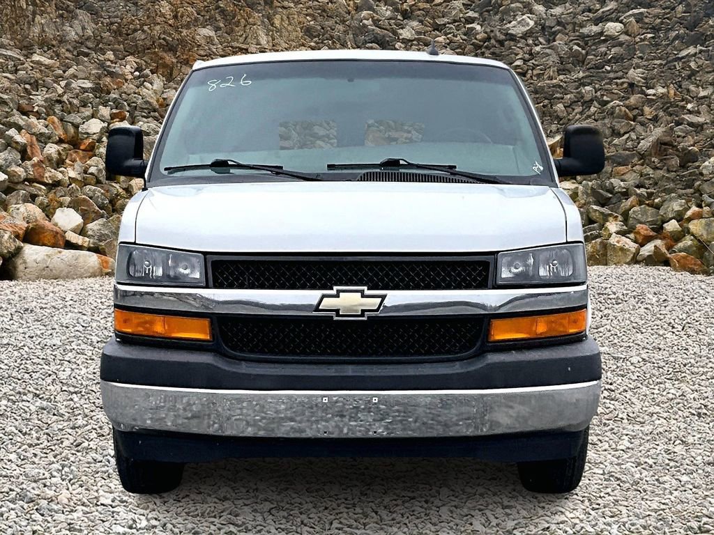 Used 2018 Chevrolet Express 3500 LT w/ LT Preferred Equipment Group image 3