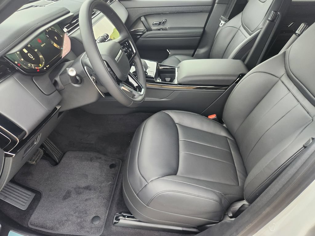New 2026 Land Rover Range Rover Sport SE AWD/4WD image 9